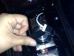 DIY iPhone Dock in the ashtray-0e7556d0-da89-4492-8186-86686c371488-35656-000011608c23ae42_zps48ee548e.jpg