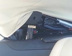 Convertible roof lining catching ( C pilar ) when closing-1mzz.jpg