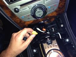 DIY iPhone Dock in the ashtray-9754859546_0306e9a3a5.jpg