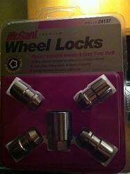 XK wheel lock set-image.jpg