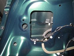  2007 Jaguar XK Antenna Replacement-10-tip-antenna-taped-trunk-lid.jpg