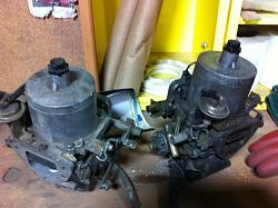 What kind of carburetors are these?-photo2_zps6722dfea.jpg