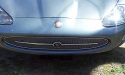 Xk8 front grille-one-piece-grille-2.jpg