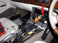 How to access dash speaker wiring.......-05a-console-radio-removed.jpg