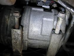 wire and plug on the AC compressor-img_2483.jpg