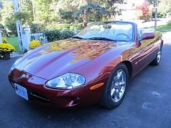 Goodbye !-jag-driveway-6-166kb.jpg