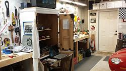 I shouldn't be left alone-workbenches-gg.jpg