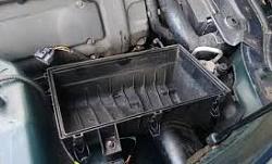 XK8 / XKR 4.0L Air Filter Replacement-airbox.jpg