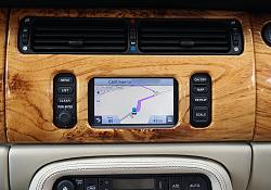 Fitting Modern Garmin2597LMT Satnav-xkrs-garmin-satnav1.jpg