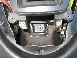 I Give Up- Anyone know the trick gear selector surrond removal?-img_4591.jpg