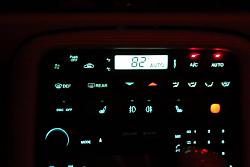 Back-lit or not?-knob.jpg