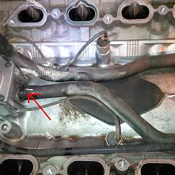 Cooling fluid low-valley-hoses.jpg