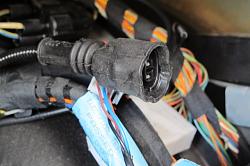 wire dangling-img_0499.jpg