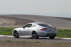 i can't sleep...2005 XKR-group-b-esses-speed-shots-cp4_2059-jan3015-photo_by_brian-1024x683-.jpg
