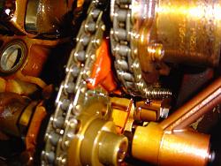 Help Guys, Burning Oil-tensioner1.jpg