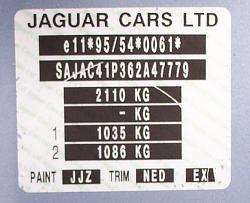 Production Numbers/Build Date-manufacturer-sticker-uk.jpg