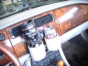 Cup Holder-pic_1009.jpg