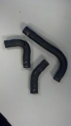 Three hoses attached to the EGR and Throttle, part numbers?-jaguar-hoses.jpg