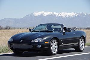 Wow us with your XK8/R photos-30424965_10157416538559899_6872821364051234119_o.jpg