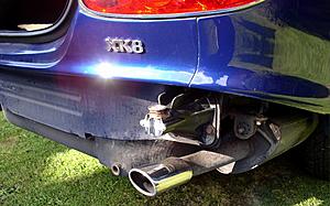 XK8 Rear badge over trunk key access-03-bumper-bracket-new.jpg