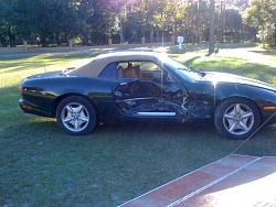 What year XK8 or XKR do you own?-green-parts-car1.jpg