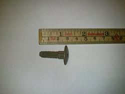 Please post a photo of your floor mat hooks!-foto0022.jpg