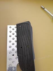 aluminum pedal rubber inserts-holes.jpg