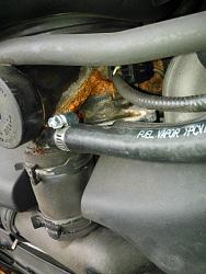Coolant cap &amp; seals disentigrated into the reservoir upon checking fluid level :o-xk8-coolant-leak-2.jpg