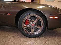 Painted Calipers-dscn2101.jpg