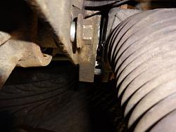Loud clunk from front left when turning, getting worse...-suspension25.jpg