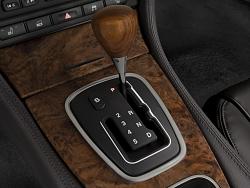 Please help identifying an XK8-2008-jaguar-s-type-4-door-sedan-3-0-gear-shift_100271761_l.jpg