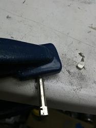 DIY Flip Key Conversion without Reprogramming - Guide with pictures-img_20121123_222436_zpsba658a3c.jpg