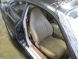 looking for part of the seat please help-jag-seat.jpg