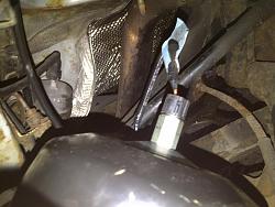 Fitting new rear springs and shock bushes-img-20120706-00150.jpg
