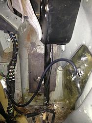 Whining sound coming from top motor, won't latch now, error on screen-8719665676_6df710bee8_h.jpg
