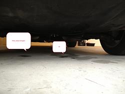 Identify the oil leak-e0ta.jpg