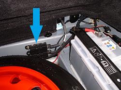 XK8 no start/click in P and no start/turns in N --&gt; HELP - RESOLVED-junction-box.jpg