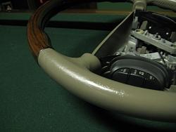 Steering wheel stitching color ?-2.jpg