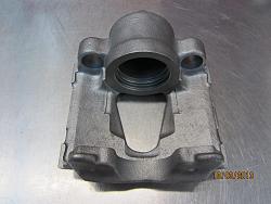 Rebuilding rear brake calipers-img_2194.jpg
