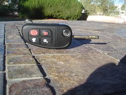 DIY Flip Key Conversion without Reprogramming - Guide with pictures-dsc03571_zps2c53c005.jpg