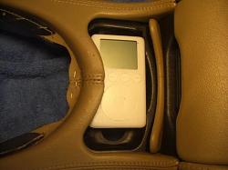 Cover over lighter/ashtray won't stay closed-ipod.install-009.jpg