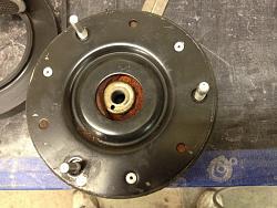 looking for a pair of wornout xk8 front shock mounts-img_1013.jpg