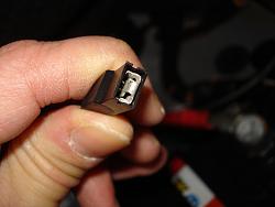 Unconnected cable in trunk???-close-up.jpg