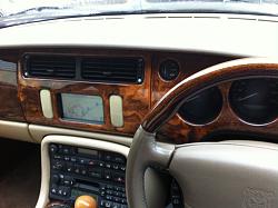 Fitting Modern Garmin2597LMT Satnav-image.jpg