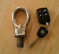 Tow Bar for XK8?-tow-hook.jpg