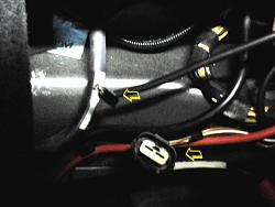 Won't crank after sitting for 3 weeks-xk8-extra-wires.jpg
