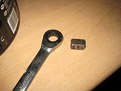 fluid change for supercharger and rear differential advised?-diff%2520filler%25202.jpg