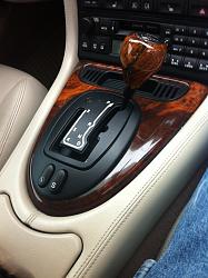 Working thru issues on my newly acquired 04 XK8-knob1_small.jpg