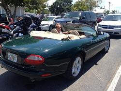 My pal just picked up an XK8-7ead8cc4dc88867b9b8a2ed85ebb6616_zpsbb75fe36.jpg