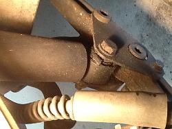 2001 XKR front end clunk-shock-bushing.jpg